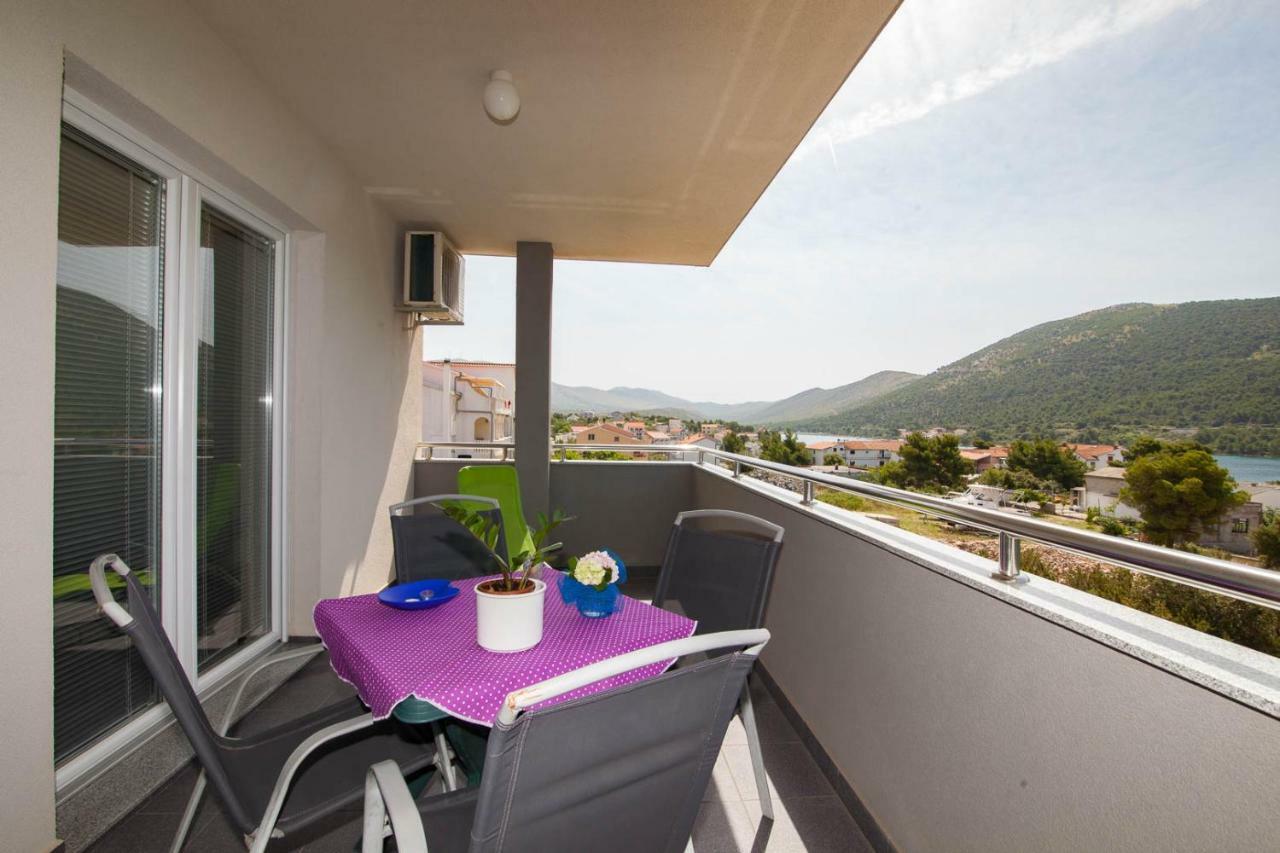 Apartment Timbar Grebastica